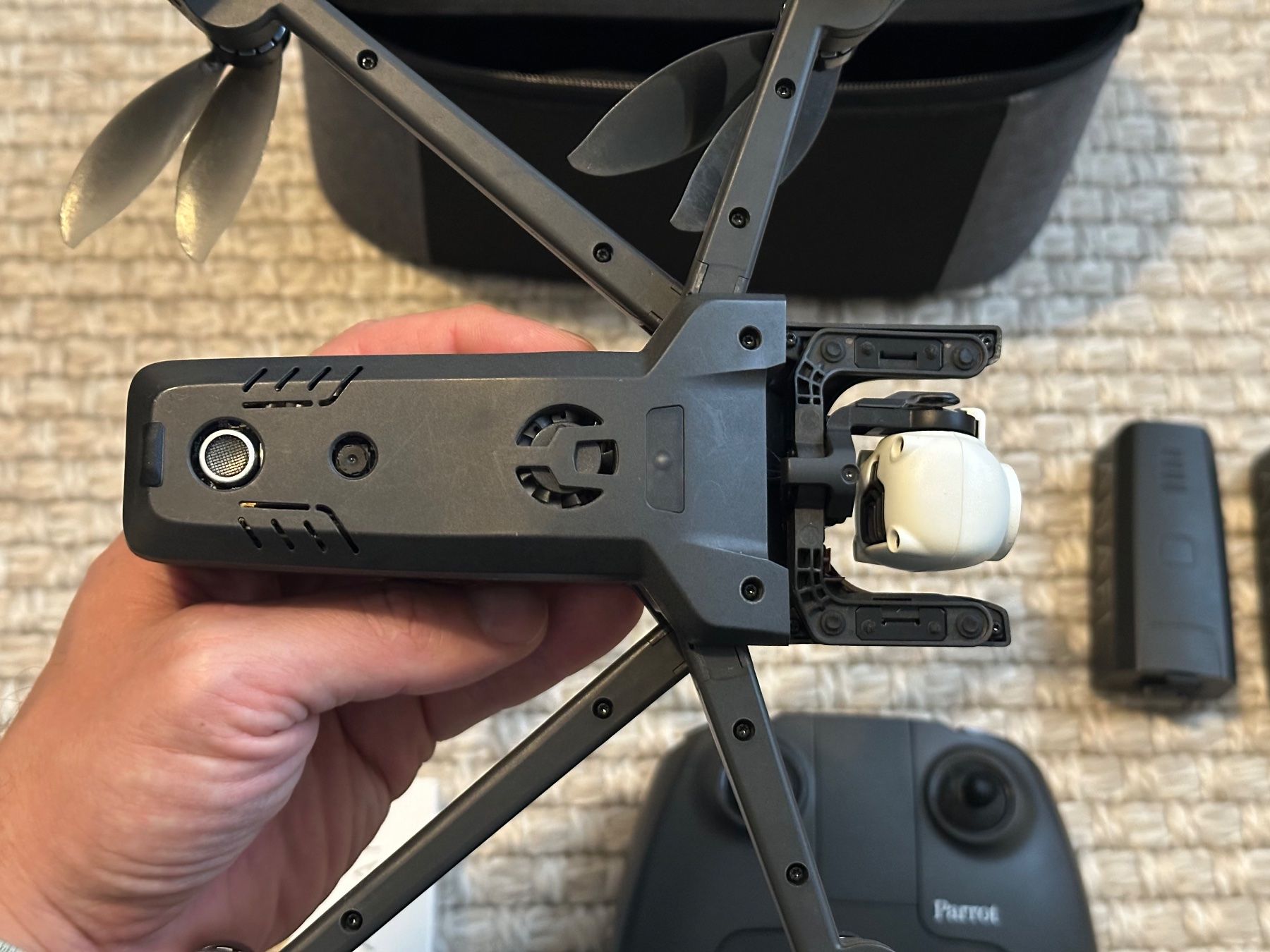 Drone Parrot ANAFI 4K HDR - Pack complet avec 3 batteries (Gebraucht ...
