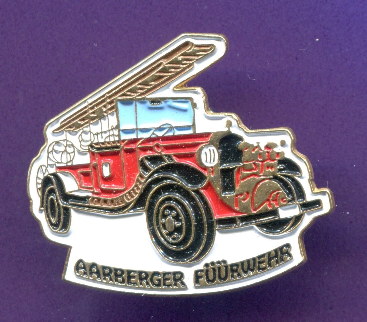 Placchette & Badge: Feuerwehrauto  OLDI  Aarberg – Usato da Winterthur venduto da Sammleroase