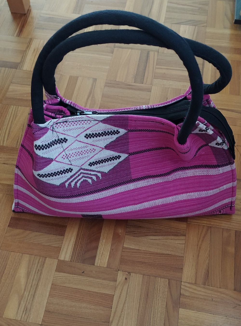 Borse da donna: Sac à motifs/Gemusterte Tasche – Usato da MOUTIER venduto da Anto21 1