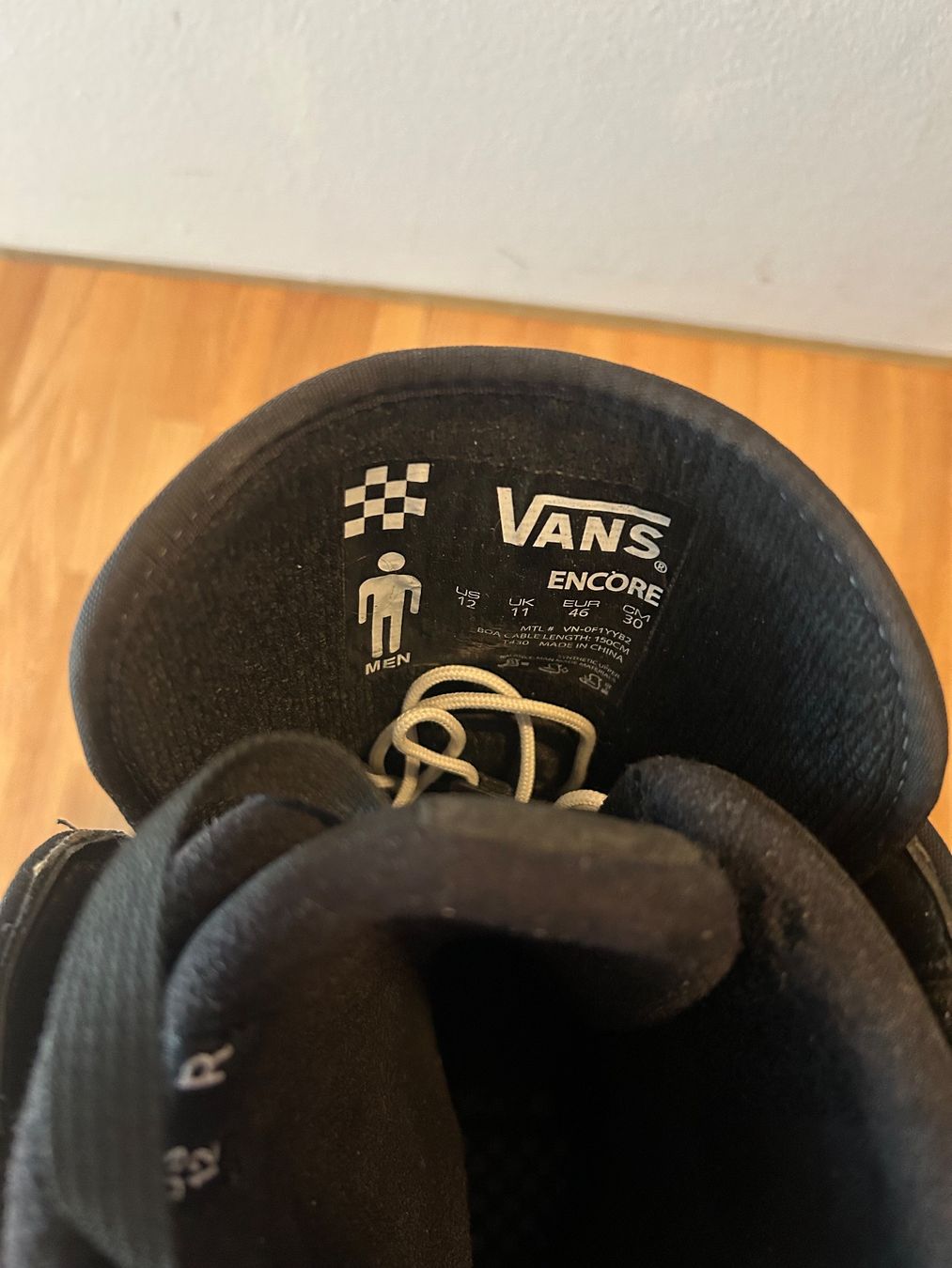 Vans Scarpe da uomo: VANS Encore Snowboardschuhe Gr 46 BOA-Verschluss – Usato da Niederwangen BE venduto da Pademania 5