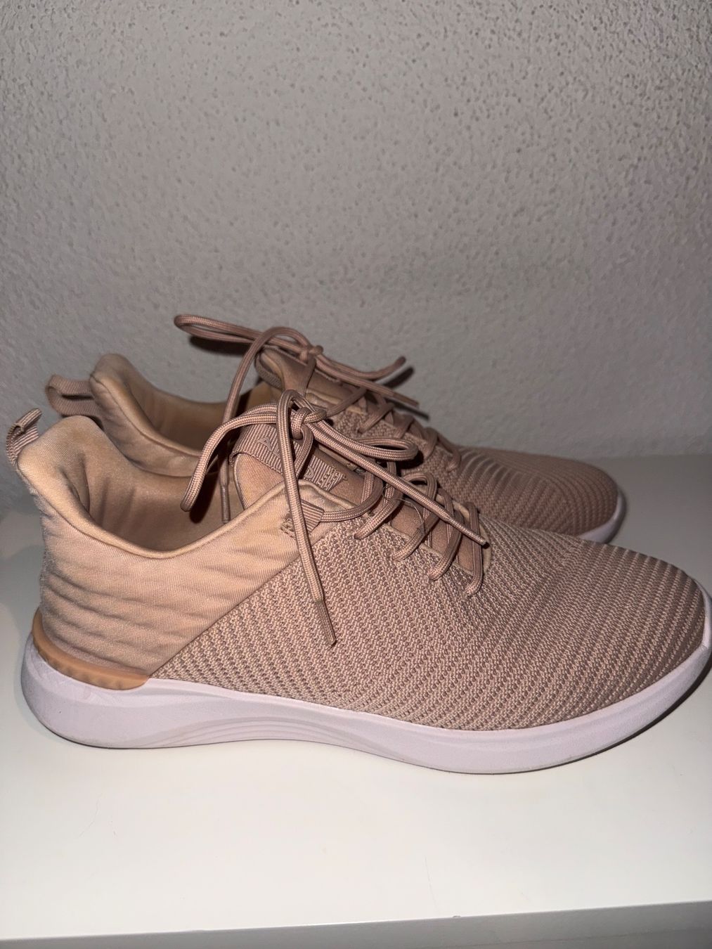 Aldo Chaussures femmes: Sneaker ALDO LPPR – D'occasion à Buchrain par nat_pl5p