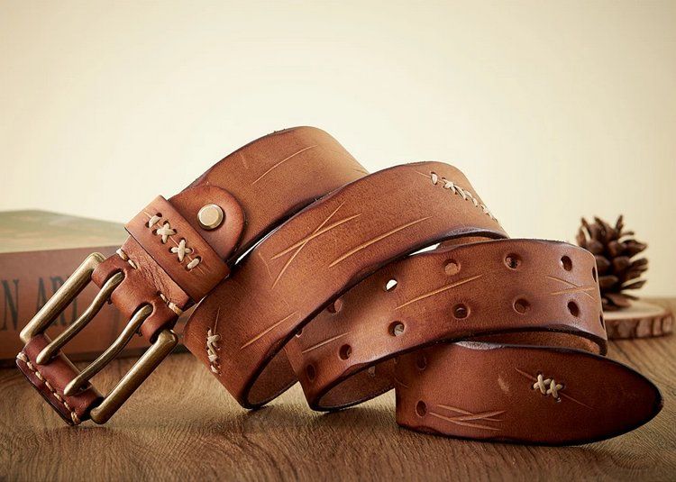 Cinture: Ledergürtel Westerny mit doppelter Messingschnalle – Nuovo e nell'imballaggio originale da Lausanne venduto da FASHION-WORLD-SHOP 2