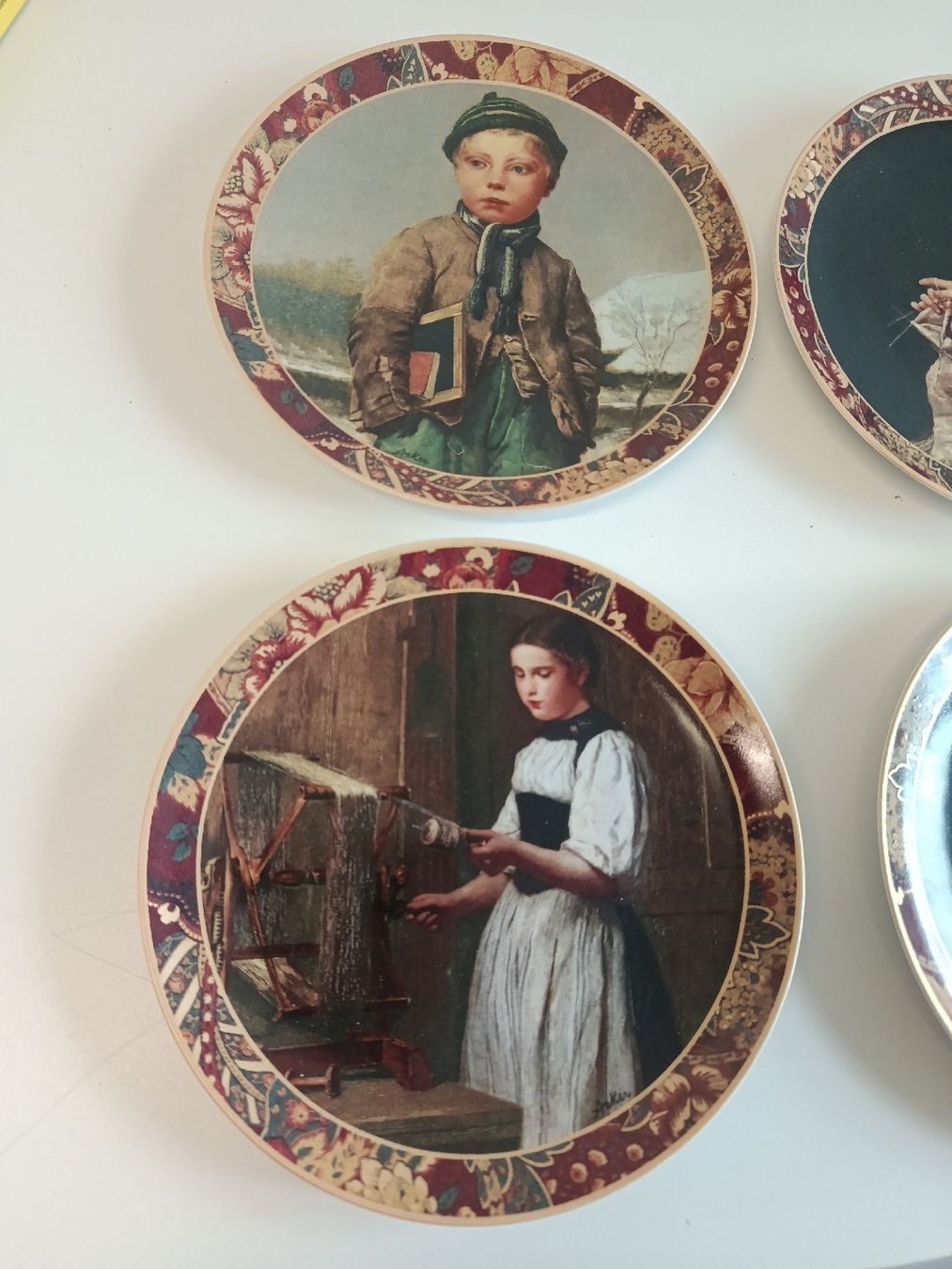 Teller: Assiettes de collection  – Gebraucht aus La chaux de fonds von ton_79f7 1