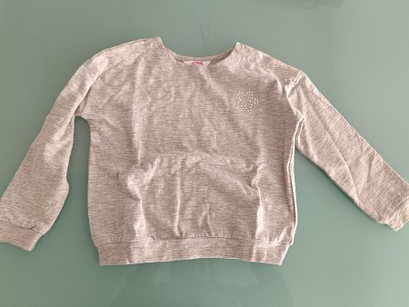 Neues, leicht dickeres Langarmshirt 122 mit Strasssteinchen