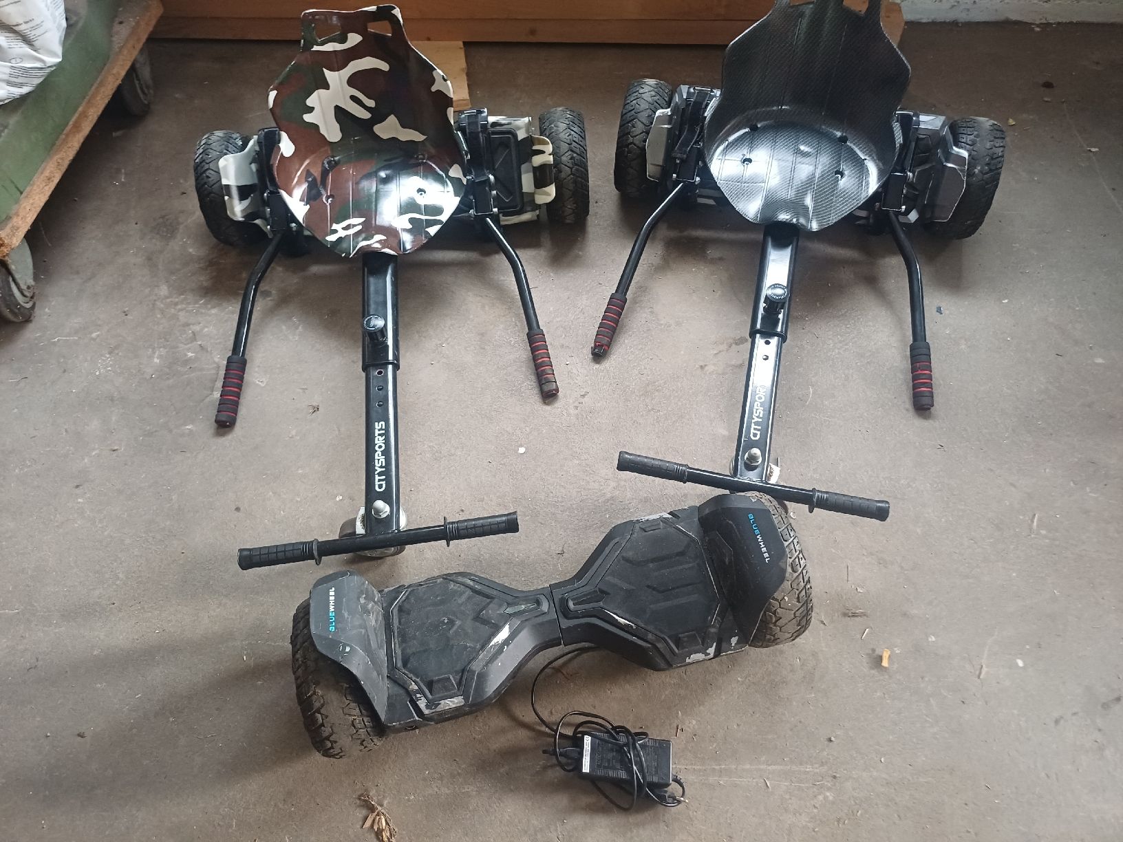 Hoverboard: 3 Hoverboards für Bastler/Teile – Difettoso da Wangenried venduto da Recycler94