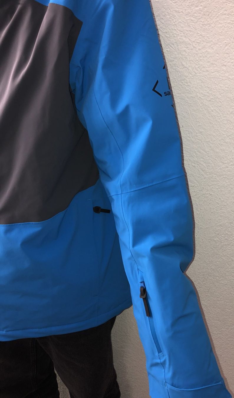 Veste de ski Salomon neuve (Neuf (Voir description)) à Courrendlin