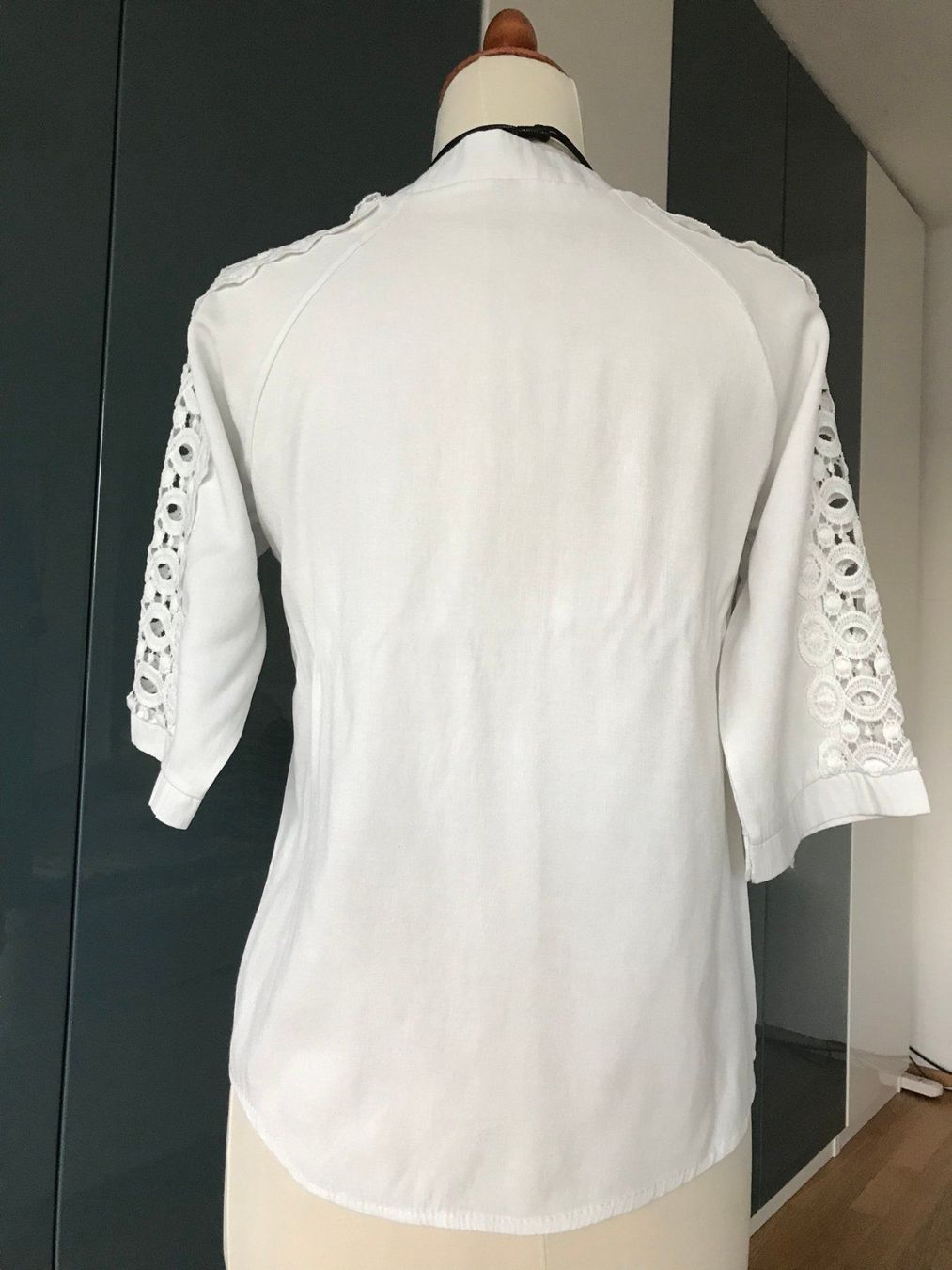Blusen: Weiße Bluse 38M – Gebraucht aus Dübendorf von Levintreyer 1