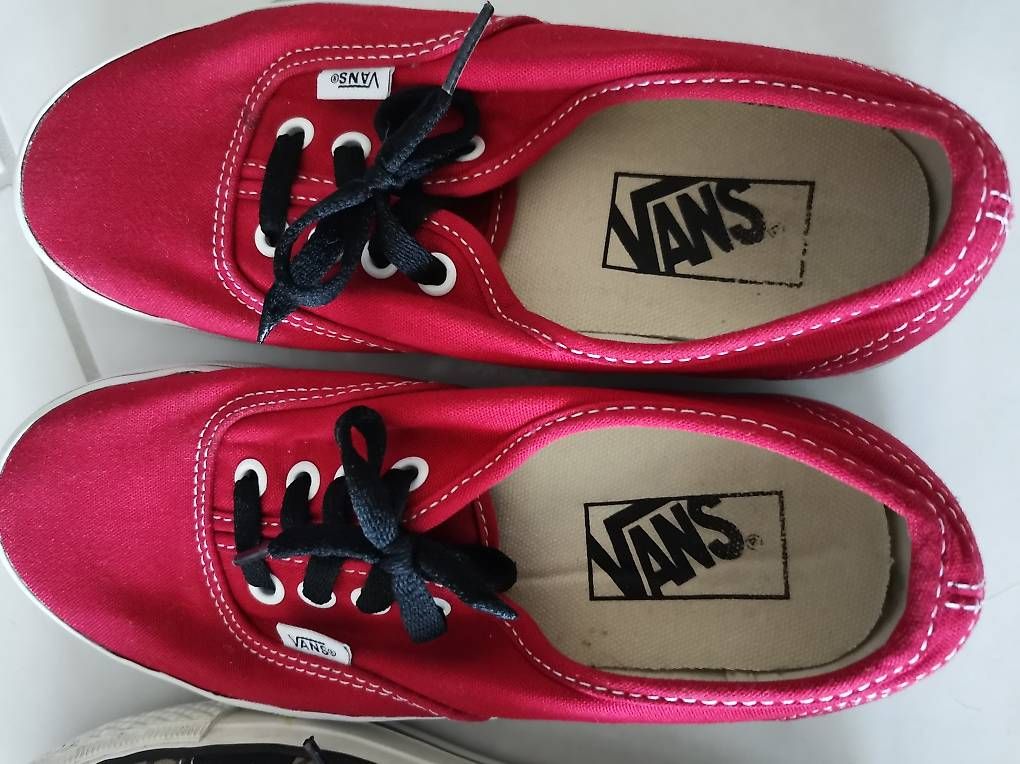 Vans Scarpe da uomo: Schuhe Kinder Vans/Dockers gr 36/ 22 cm – Usato da Bronschhofen venduto da Katrusja 1