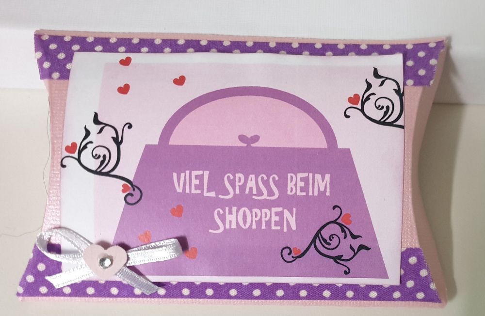 Stilvolle Viel Spaãƒå Beim Shoppen Sprãƒâ¼che Fotos