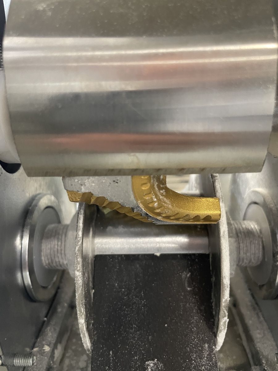 Elettrodomestici da cucina: Teigtaschenmaschine – Nuovo (secondo la descrizione) da Schlieren venduto da pec_hf8n 6