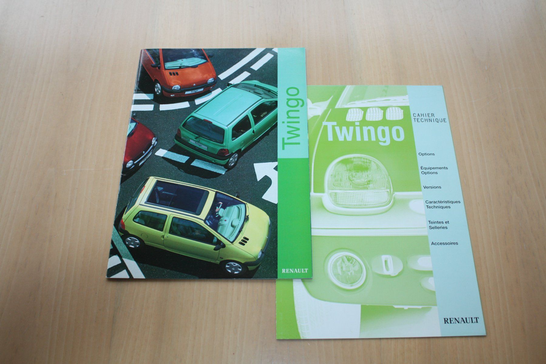 Renault Documenti: Renault Twingo Prospekt 8/1998 – Usato da Wikon venduto da erwin400