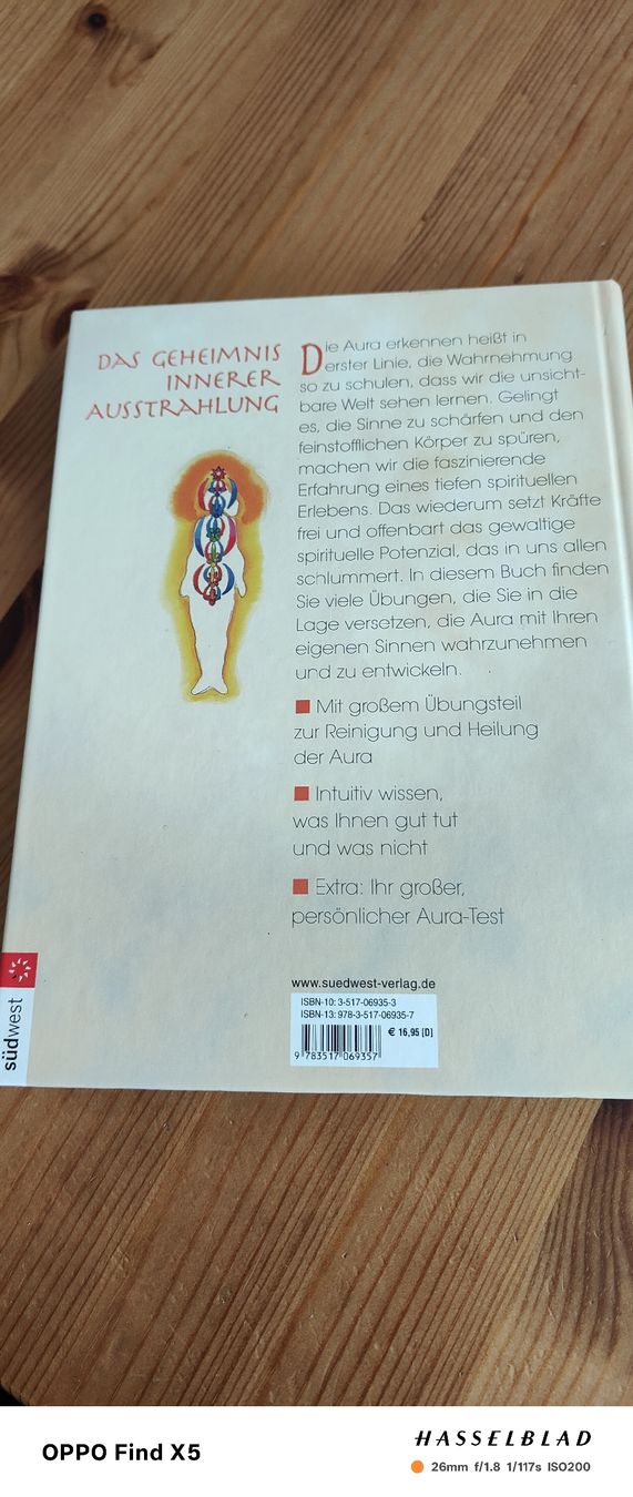 Libri: Aura – Nuovo (secondo la descrizione) da Volken venduto da katz5 4