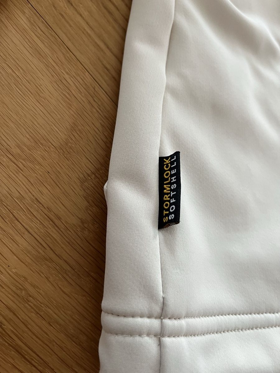 Jack Wolfskin Giacche: Jack Wolfskin Damen Softshell Jacke Crème, Grösse XS – Nuovo (secondo la descrizione) da Rotkreuz venduto da rinchee 4