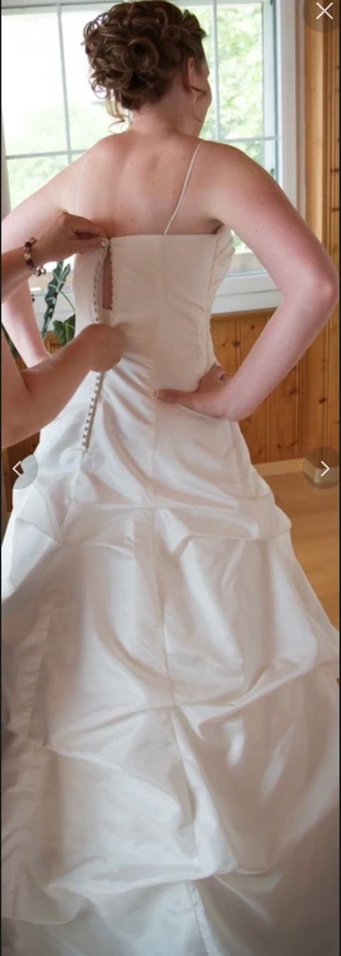 Vestiti: Brautkleid Ivory – Usato da Langenthal venduto da Kurt_86 5