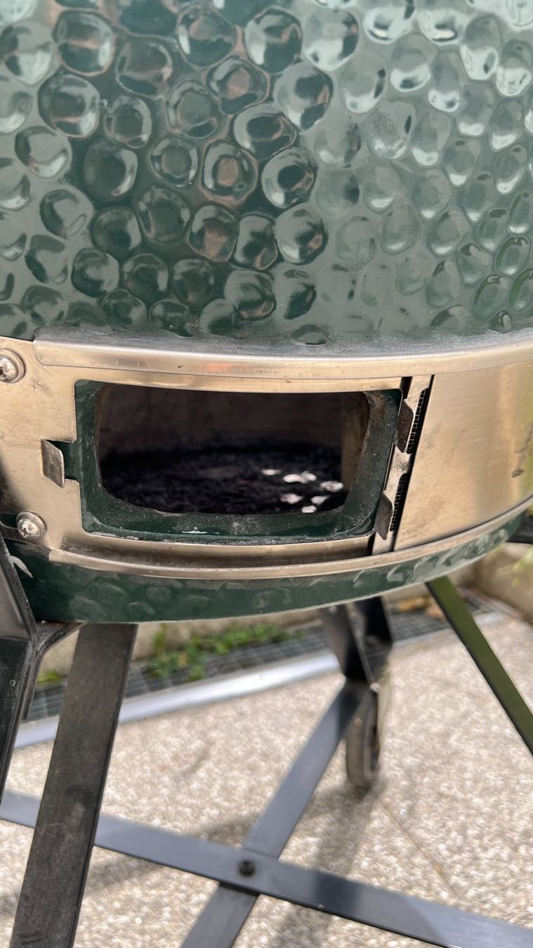 Big Green Egg Grills: Big Green Egg Grill – Gebraucht aus Zürich von Drahtzug 9
