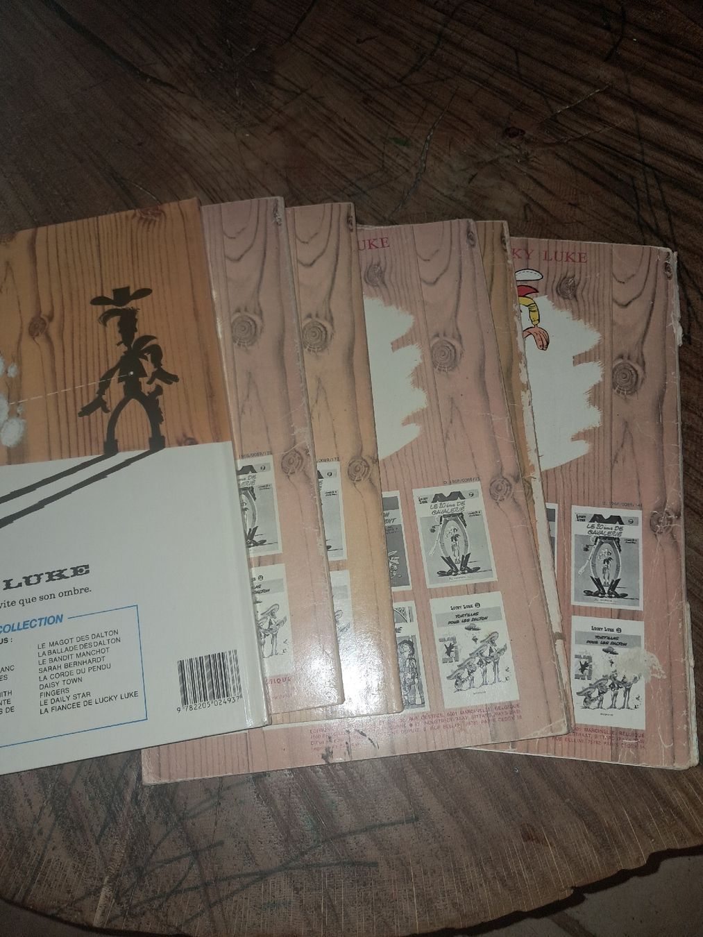 BD: collection de 6 bd  Lucky Luke – D'occasion à Le locle par juliensaran 3