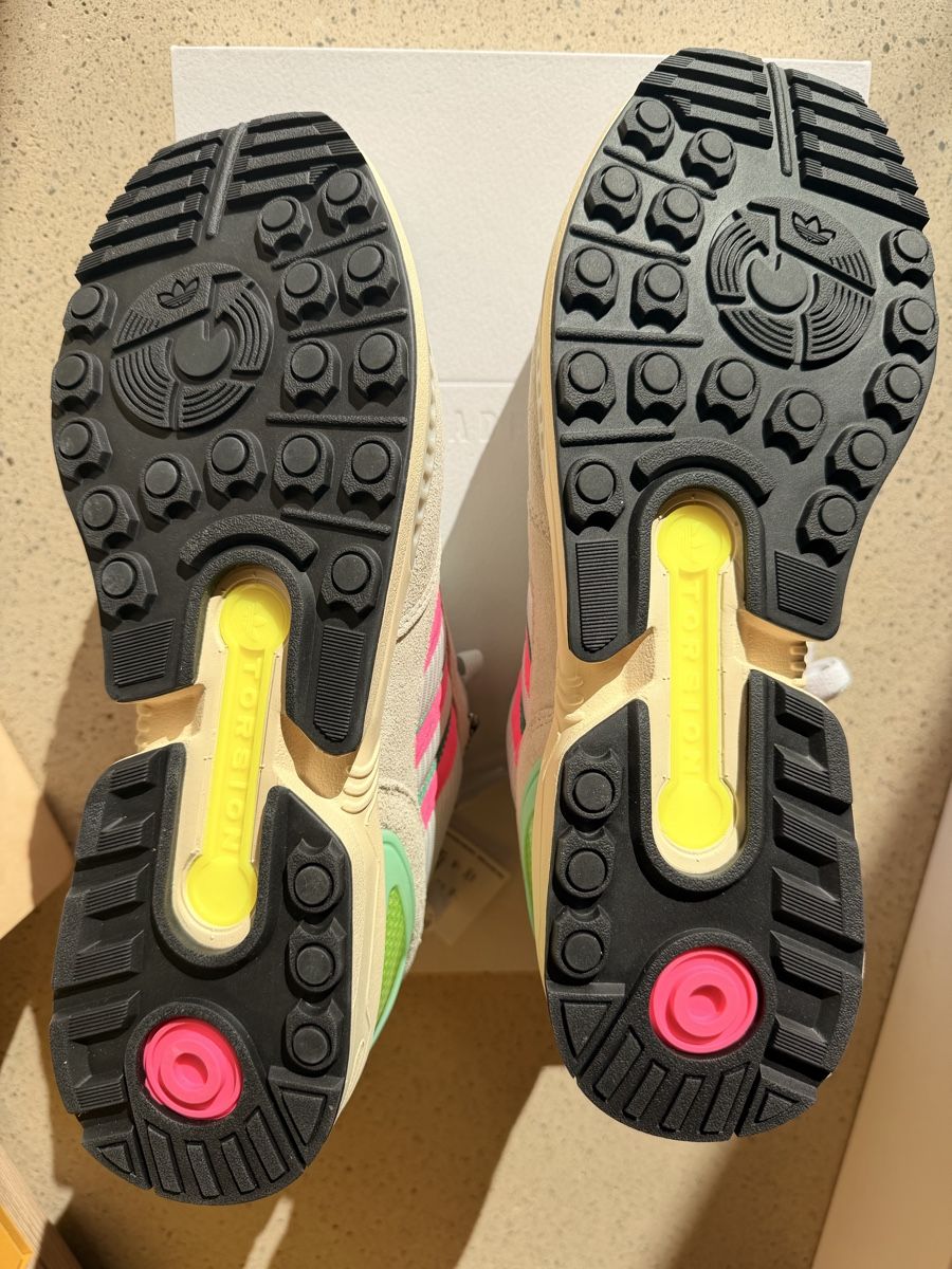 Adidas Herrenschuhe: ADIDAS ZX 8000 MIG – Neu und originalverpackt aus Zürich von Franzi-Soho 8