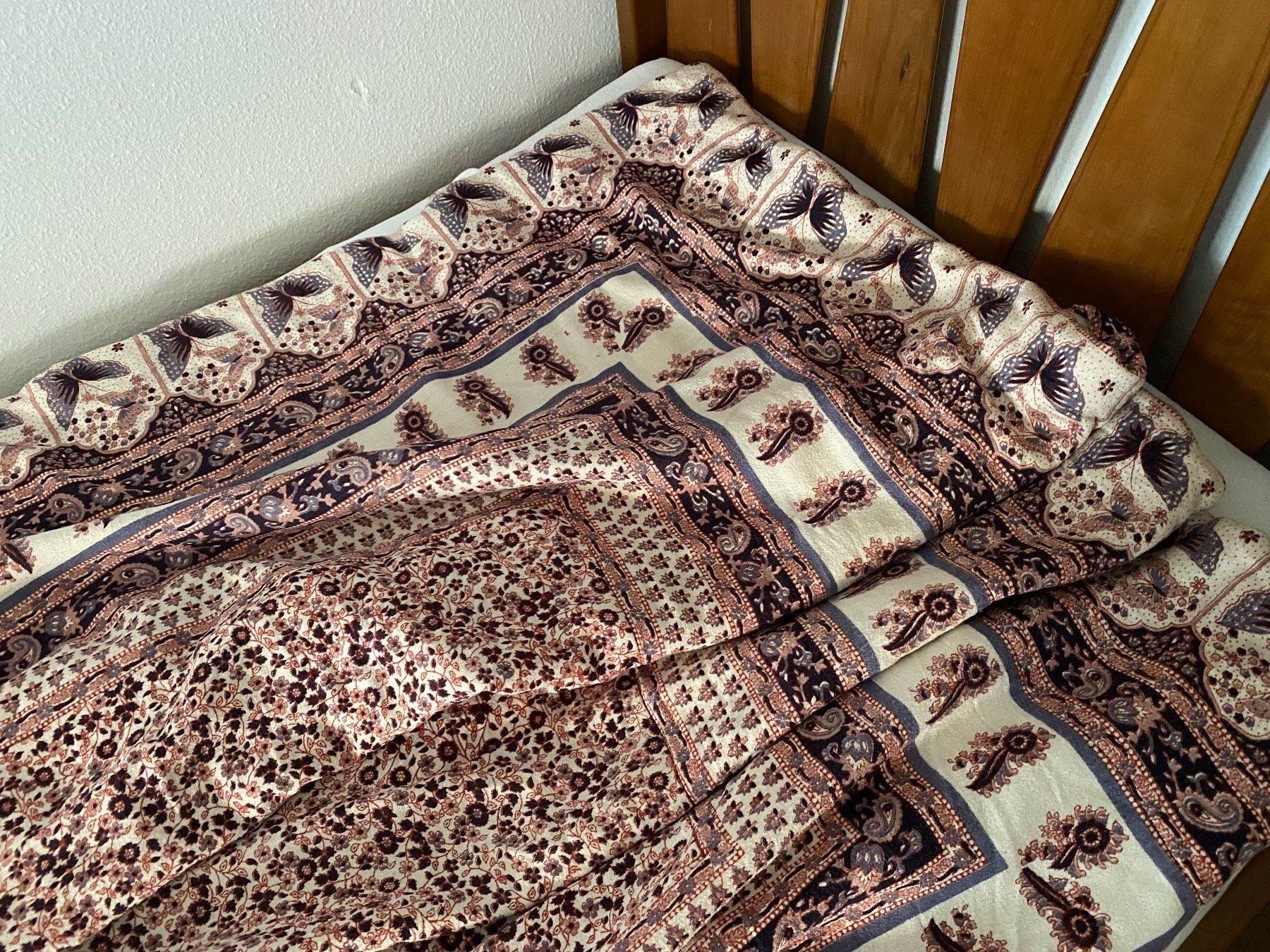 Coperte: Warme indische Tagesdecke – Usato da Rorbas venduto da tun_m7fz 3