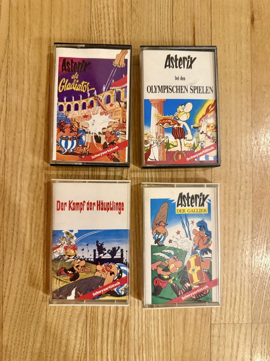 Musicassette: Asterix Kassetten, 4 Stk. Schwyzertütsch – Usato da Stein am Rhein venduto da Tags