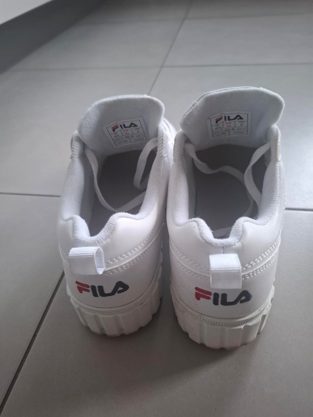 Fila Chaussures femmes: Baskets FILA – D'occasion à Porrentruy par Piquetix 1