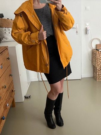 Veste style imper jaune moutarde à capuche - Taille 38