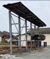 Kragarmregal ohne Dach (Holz / Wellbleche)