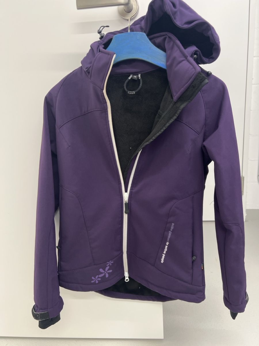 Rukka Jacken: Softshelljacke Rukka – Gebraucht aus Rorschach von flickflauder12