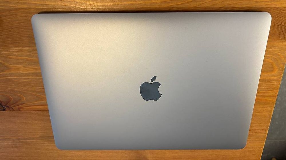 Notebook: Macbook Air 1.6GHz i5/16GBRAM/SSD -250GB – Usato da Bern venduto da sabaidi 2