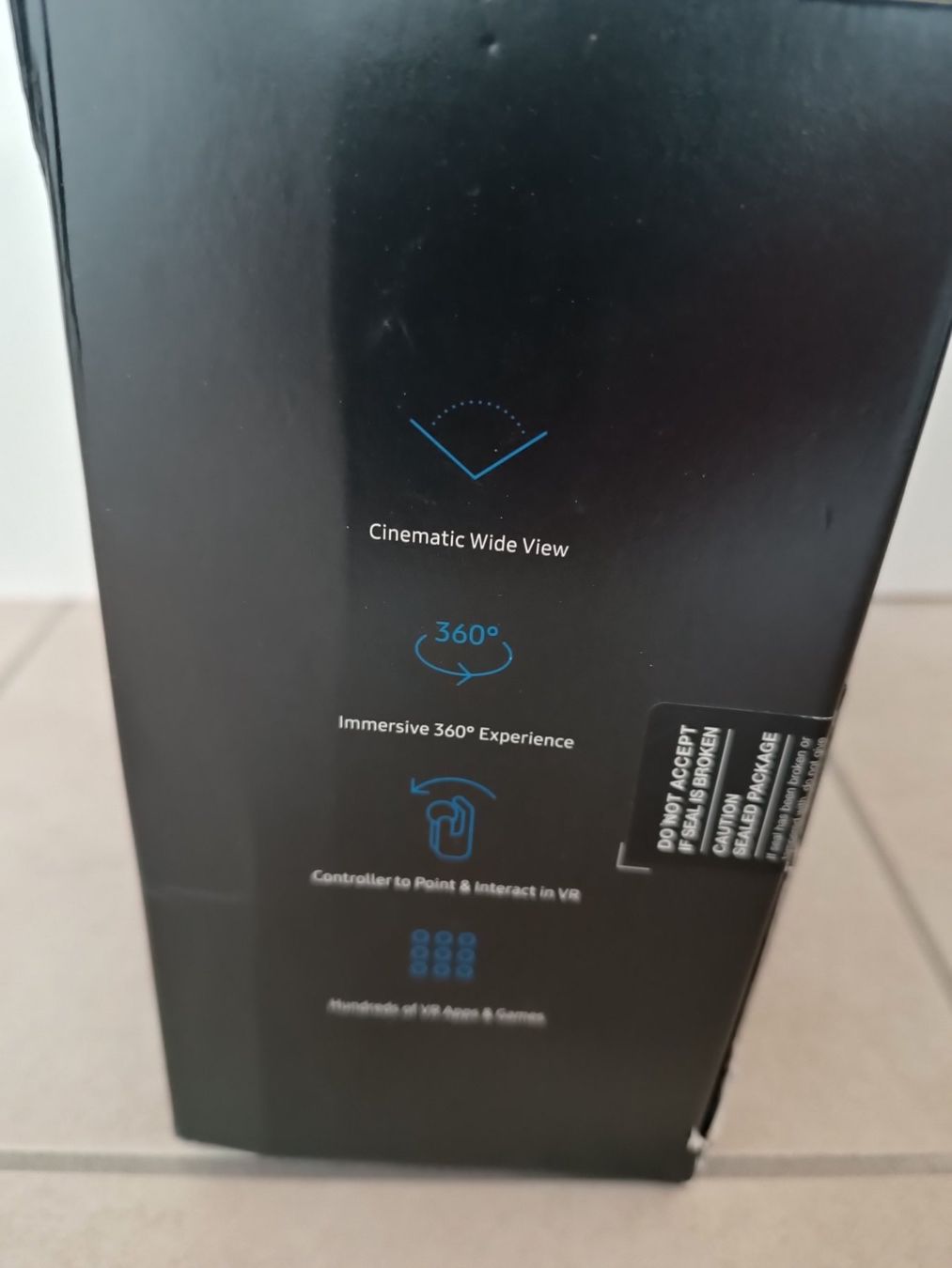 Samsung Casco VR: Samsung Gear VR Brille mit Controller – Usato da Rebstein venduto da dschiguli 1