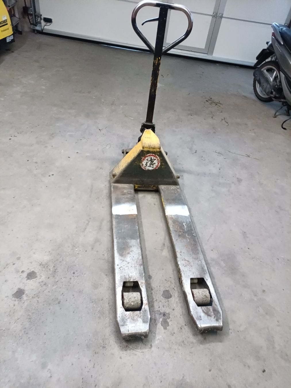 Carrelli elevatori e a forche: Stapler Hubwagen Palettroli – Usato da Stans venduto da Odermatt92 3