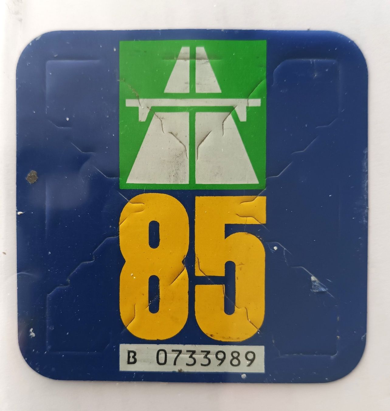Autobahnvignetten: Vignette 1985, erste Autobahnvignette 85 – Gebraucht aus Bülach von gmstart