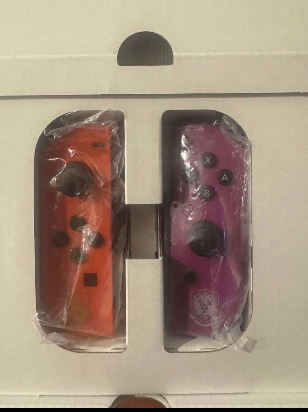 Nintendo Console: Switch oled édition Pokémon écarlate violet – Usato da Plan-les-Ouates venduto da mel_qwf2 1