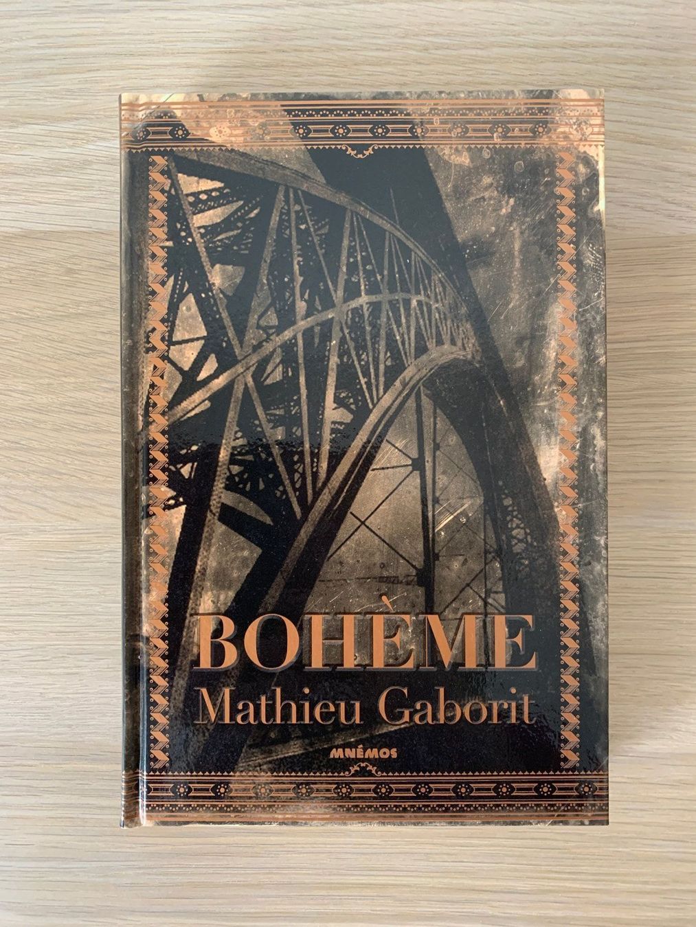Libri: Bohème - Mathieu Gaborit – Nuovo (secondo la descrizione) da Petit-Lancy venduto da cinrox