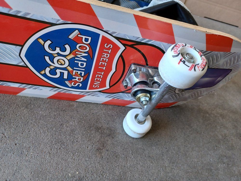 Skateboards: Skateboard US Länge 78cm -F23 – Usato da Morges venduto da vimajes12 2