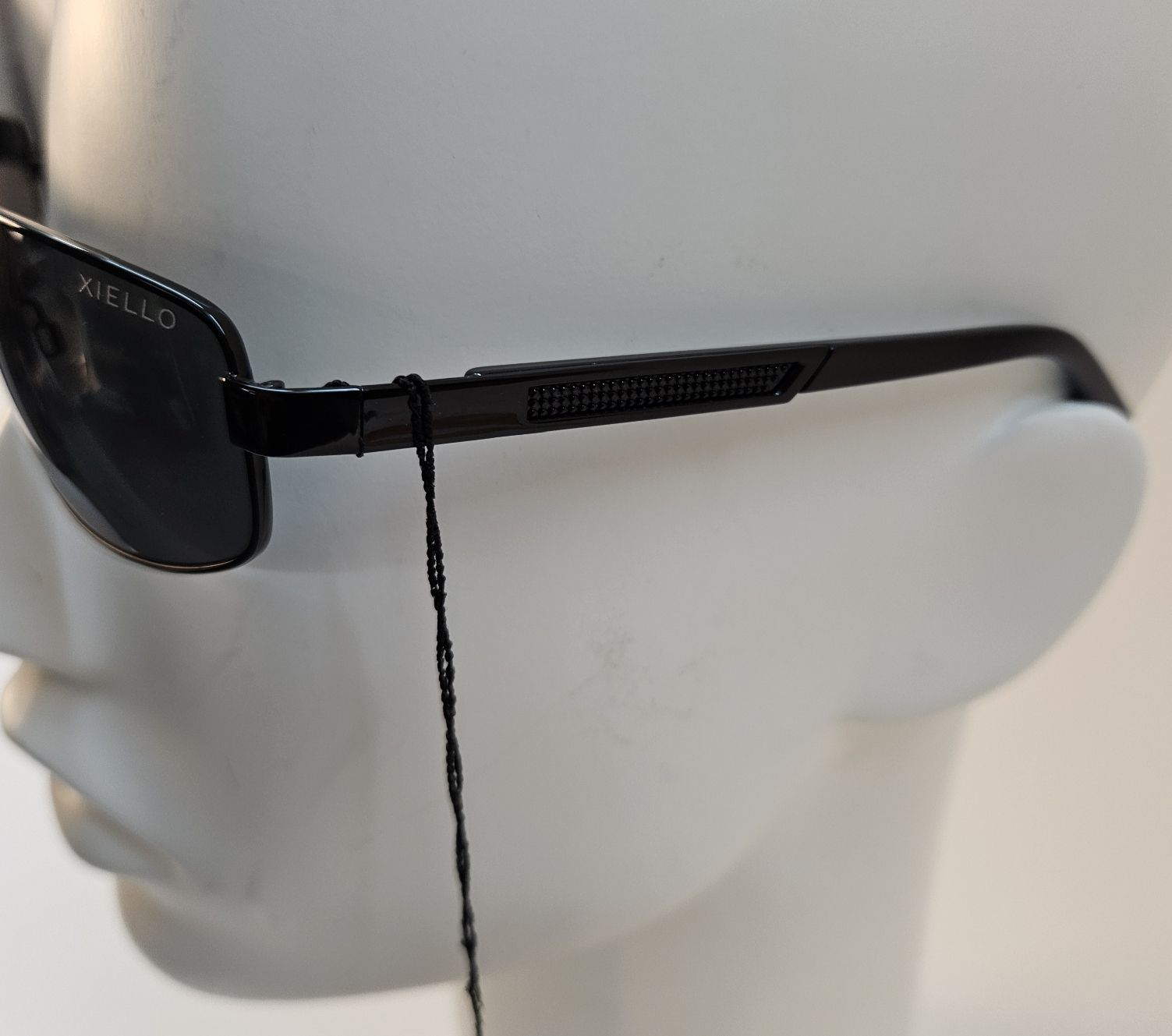 Brillen & Gläser: Sonnenbrille von Xiello "Neu" – Neu und originalverpackt aus Uster von esko.swiss 1