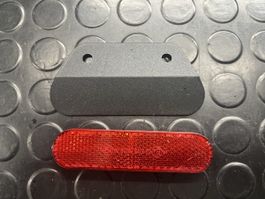 Neuer roter Reflektor für Motorrad