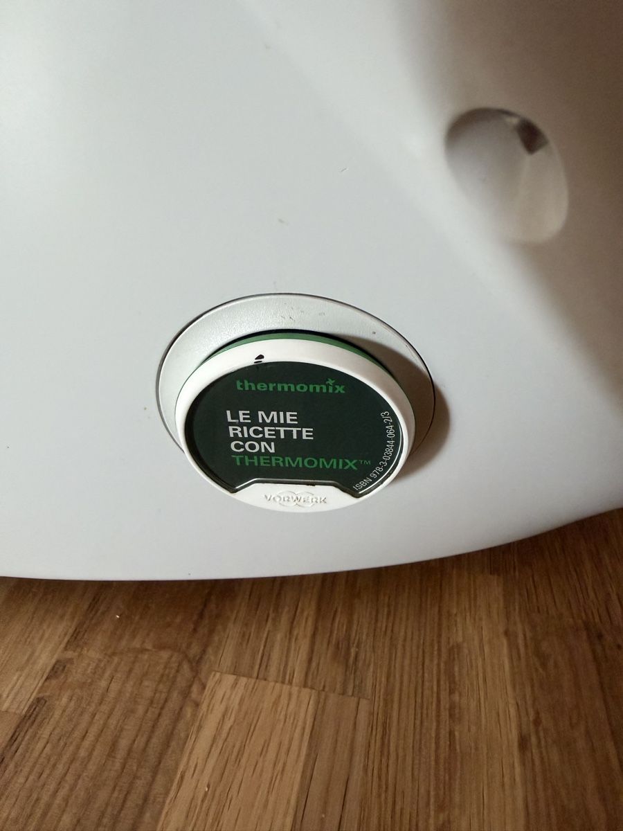 Thermomix Elettrodomestici da cucina: Thermomix TM5 – Usato da Vira (Gambarogno) venduto da ath_rpc2 7