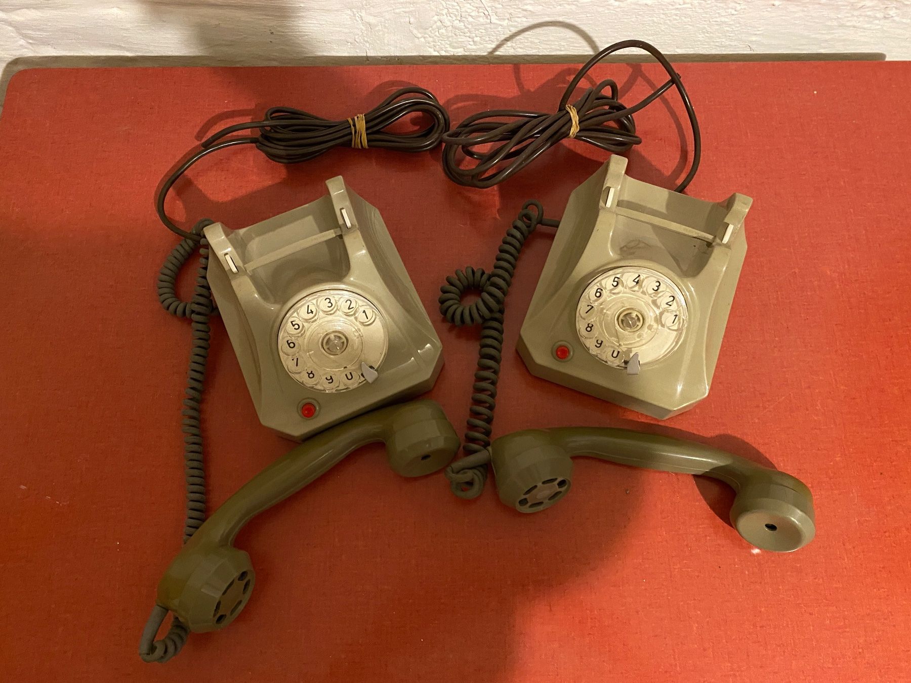 Telefoni: Antikes Telefon – Usato da Schaffhausen venduto da pinca19 1