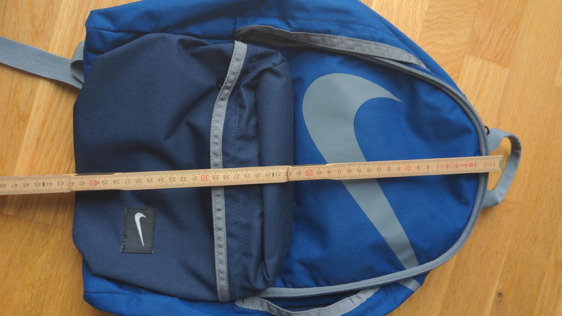 Nike Rucksäcke: Neuwertiger Nike Rucksack blau – Gebraucht aus Sutz von Rawypp 4
