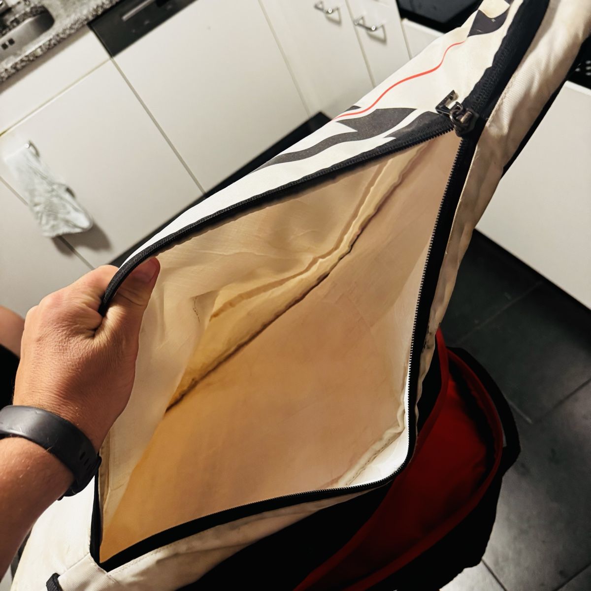 Babolat Rucksäcke: Babolat Tennisrucksack – Gebraucht aus Solothurn von Simuz 4