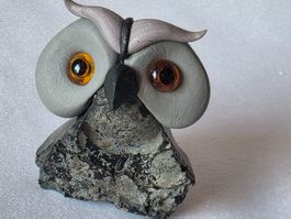 Eule Figur ist ein Naturstein Handgemacht und  einzigartig