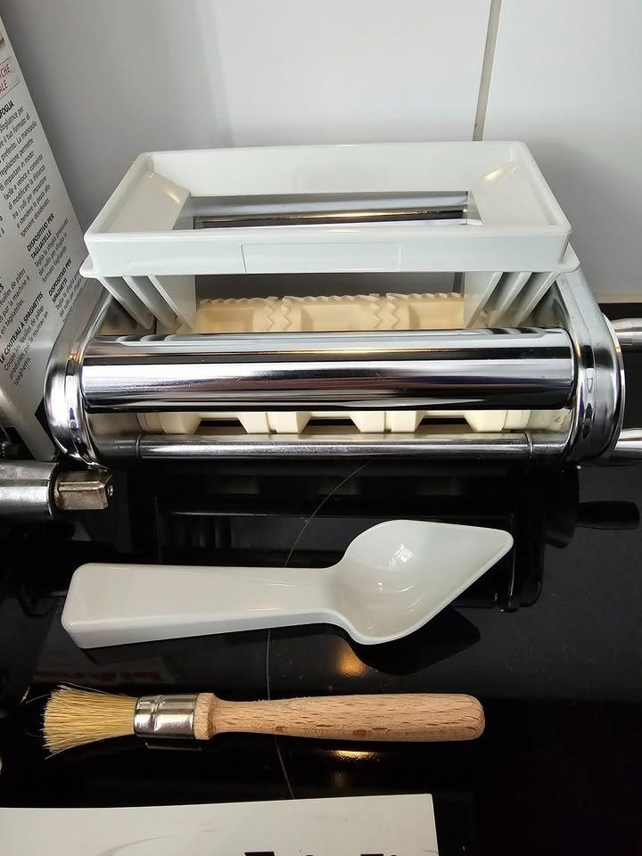 Kitchenaid Appareils de cuisine: Orig.KitchenAid Pasta Roller 3er Set und Raviolimaker – D'occasion à Winterthur par BW.1994 6
