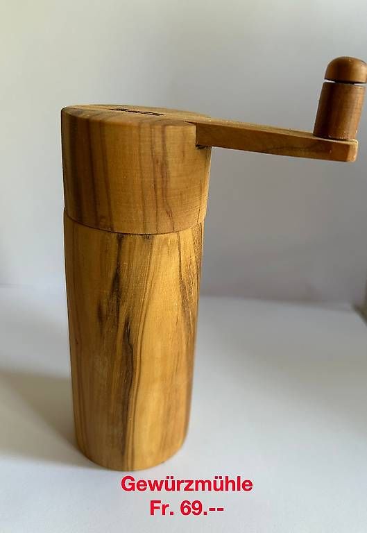 Set di piatti: Menagere Olivenholz Set – Usato da Uzwil venduto da Flawil120 1