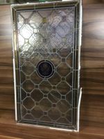 Antikes Jugendstil Fenster mit Blume Rose Bleiverglast