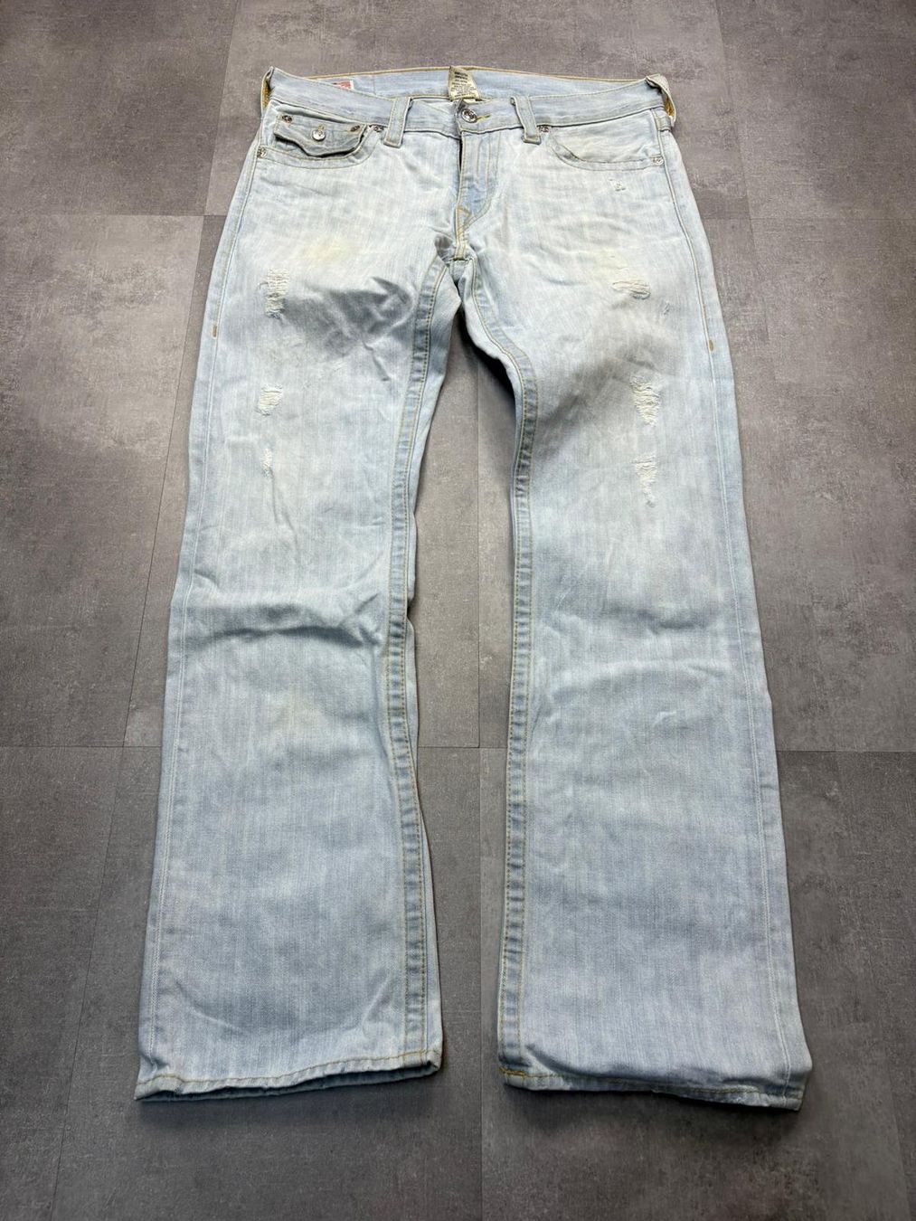 True Religion Jeans: True Religion Bootcut Flared Jeans - Grösse XL/33 – Usato da Werdenberg venduto da hase.vintage 1