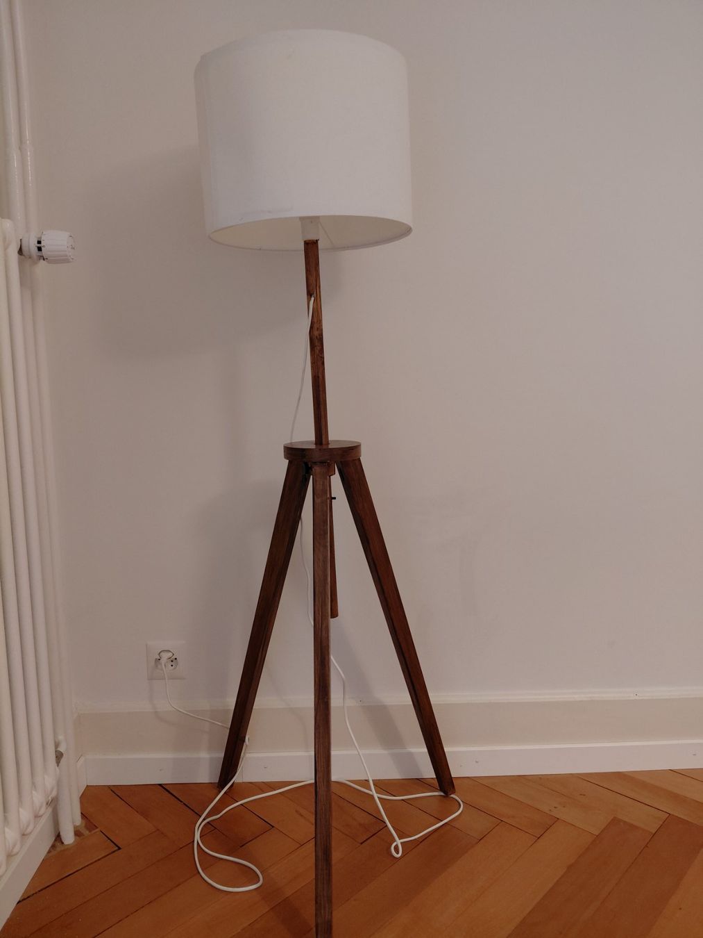 Ikea Lampade: stehlampe IKEA mit weissem Schirm – Usato da Basel venduto da AnVi22