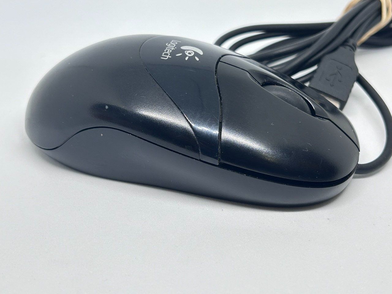 Logitech Mouse: Logitech Optical Mouse M-BT96a - USB – Usato da Giubiasco venduto da LorisVale 2