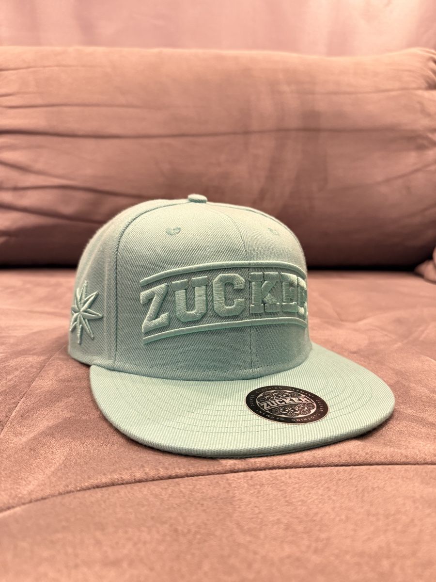 Hüte, Mützen & Caps: Snapback Zucker HowDeep – Neu (gemäss Beschreibung) aus Eschenbach LU von sirjethro