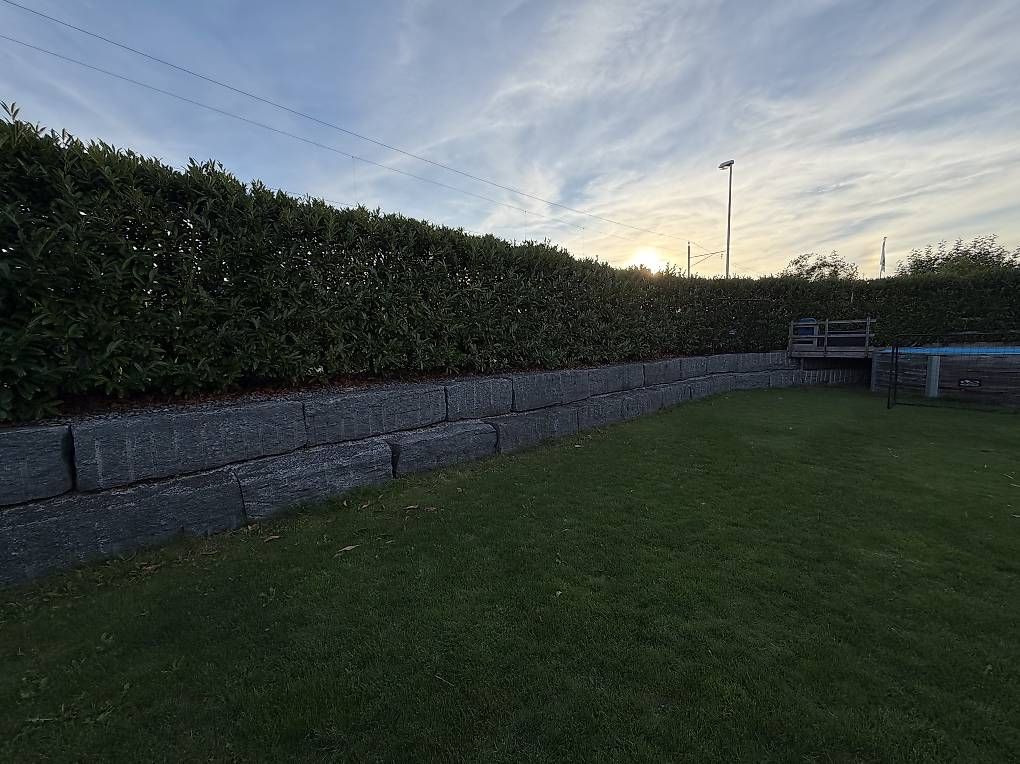 Steine & Dachziegeln: Granit Quader – Gebraucht aus Kesswil von Blackmalibu 2