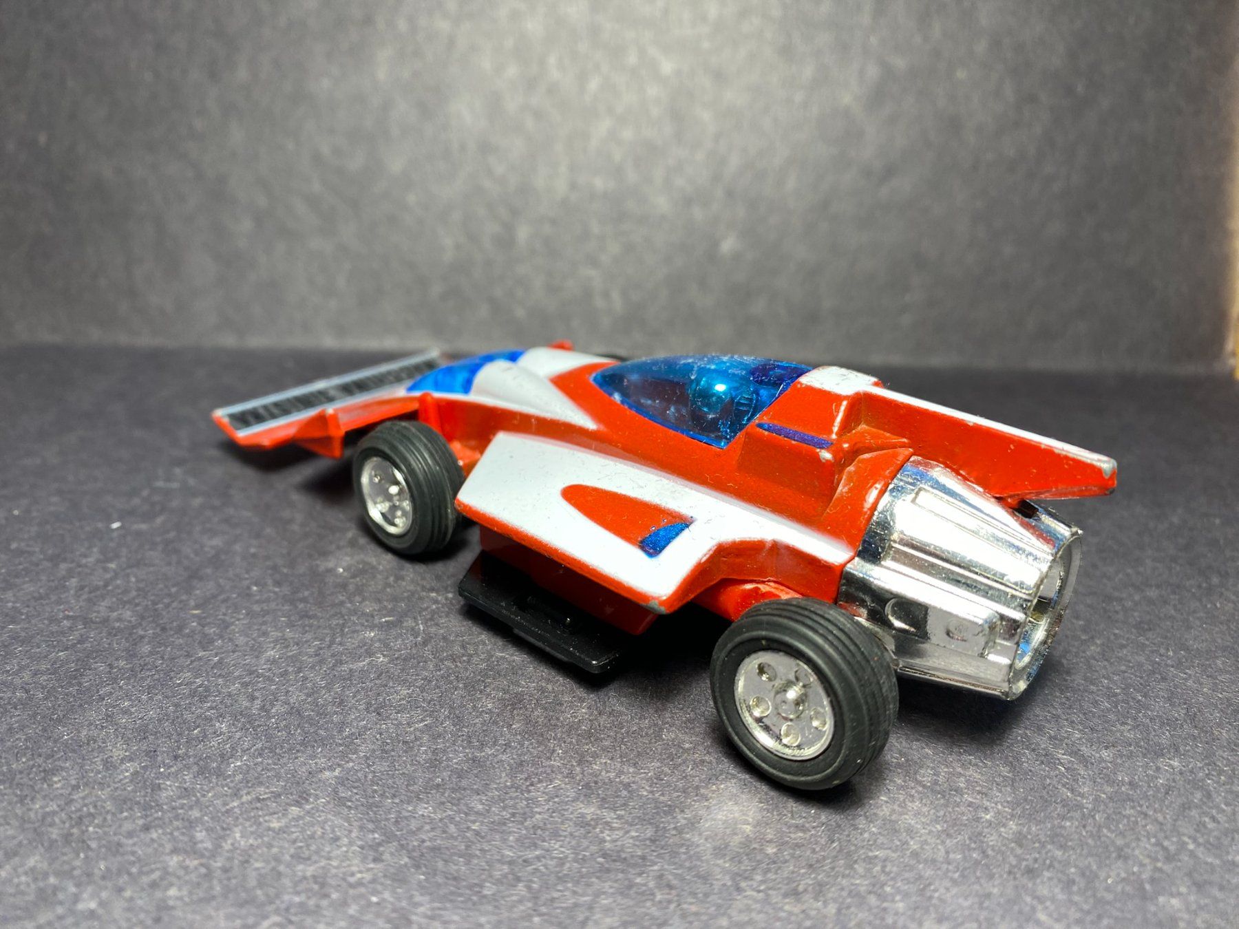 Bandai Spielzeuge: Macchina Sinistra - Supercar Gattiger - Taiwan – Gebraucht aus Spiez von Mlandcruiser 7